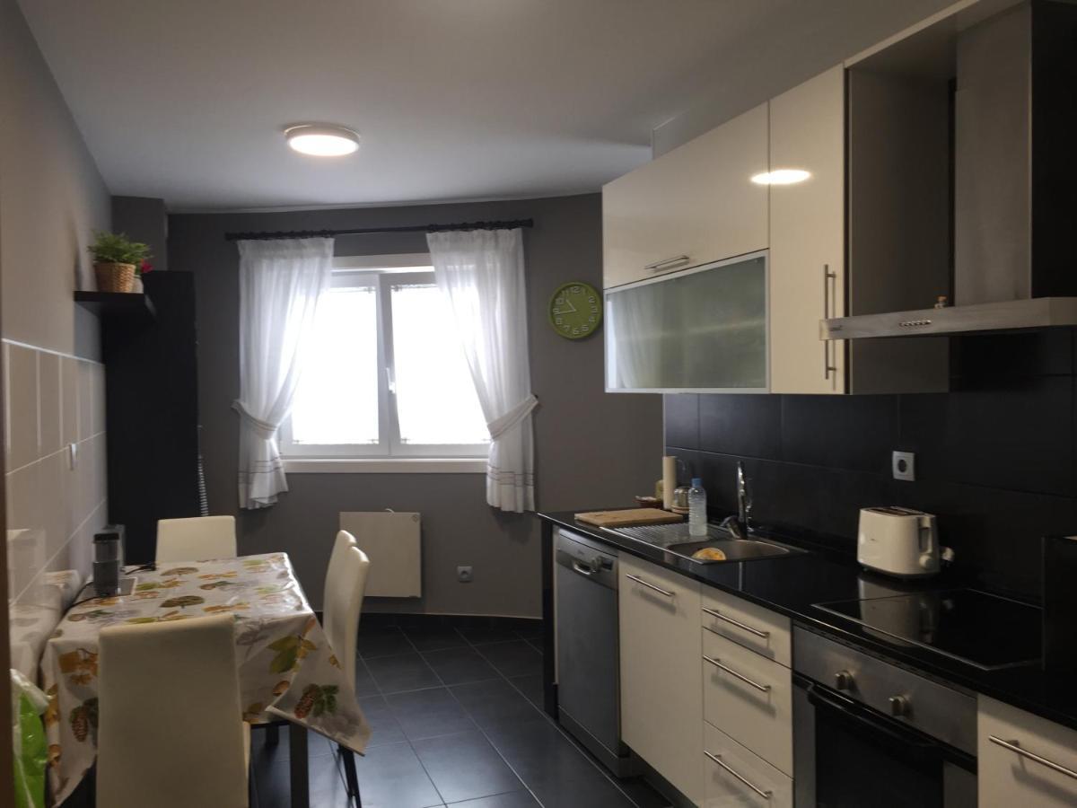 Apartamento La Barrosa Sada Exterior photo